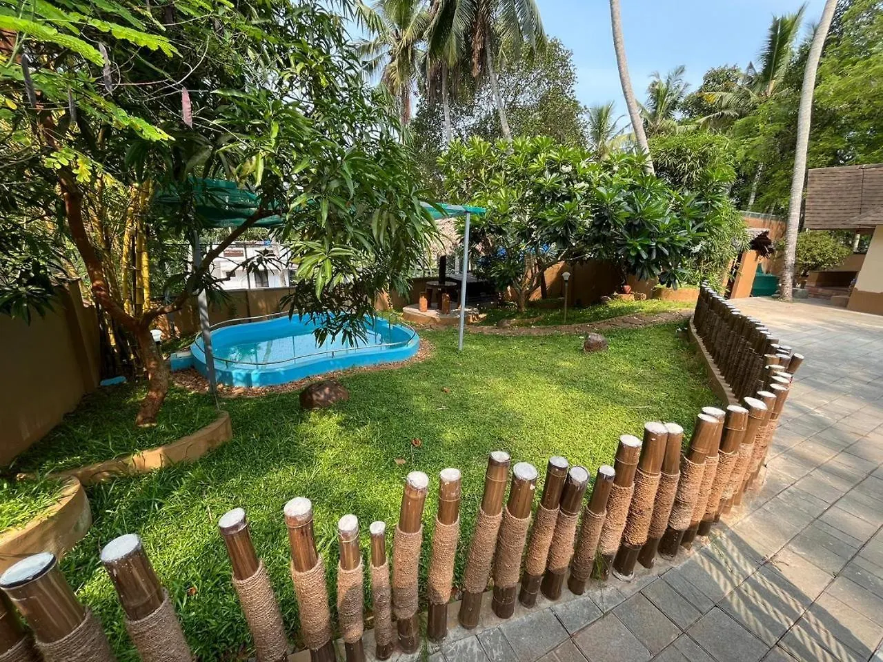 Cocoon Earth Home - Pool Villa Kovalam location